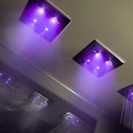 Regendusche mit LED der Firma Gessi